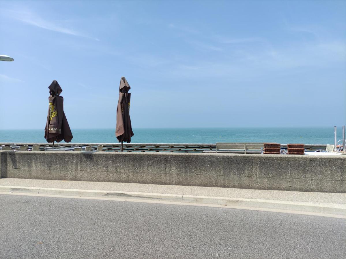Au Point De Vue : Appartement Face A La Mer. Veulettes-sur-Mer Kültér fotó